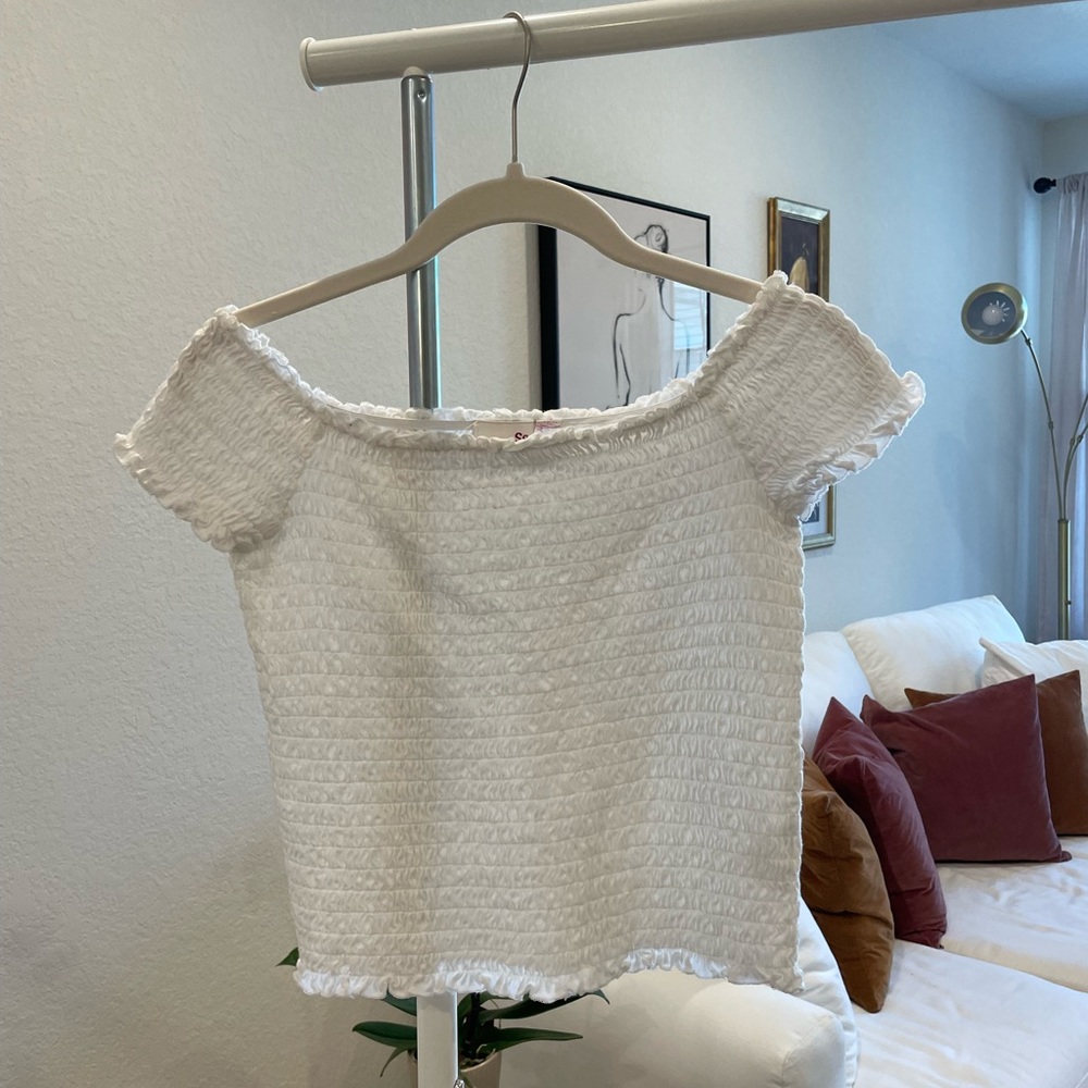 White ruched top!